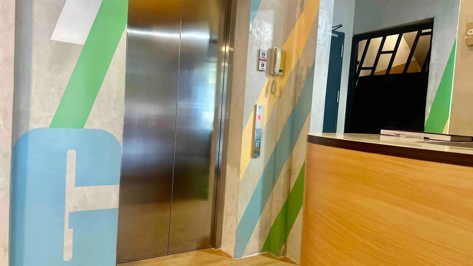 Redenza Suites Manila